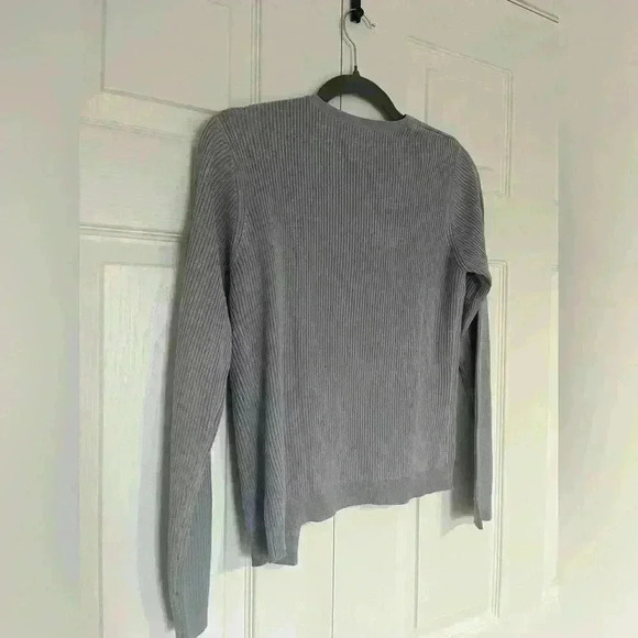 NWOT banana Republic 100% silk cardigan, gray  size small - Picture 4 of 4
